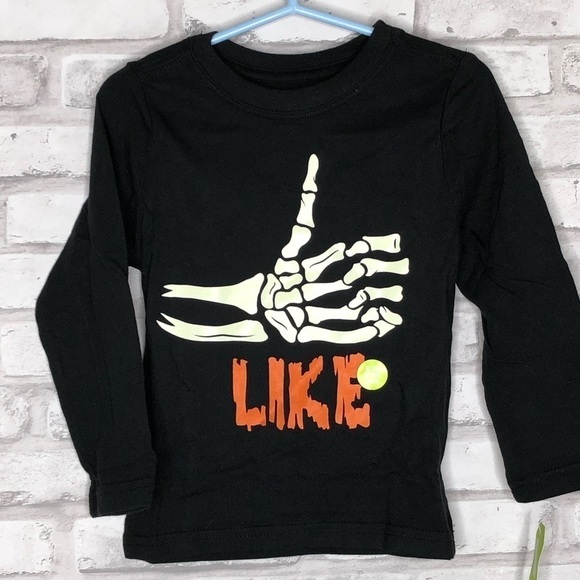 Crazy 8 skeleton like long sleeve top, NWT 2T - Picture 1 of 5